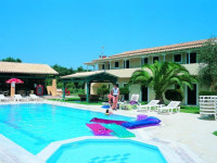 Elli Studios & Apartments
