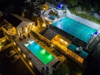 Villa Falcon Rook 