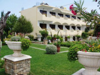 Gorgona Studios and Apartments
