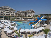 Crystal Palace Luxury Resort &amp; Spa