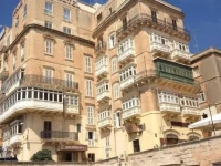 Grand Harbour Hotel 2*