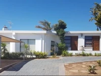 Golden Key Guesthouse 