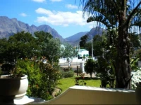 Auberge Alouette Guesthouse 