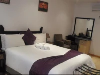 Belles Guest House 