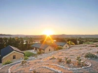 Frontier River Resort 
