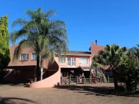 El Gran Chaparral Guest House 