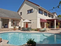 Pinoak Cottage 3*