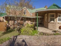 Rustic Manor Bed and Breakfast 