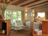 Airlie Cottage 