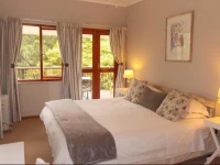 Rivertide Lodge 