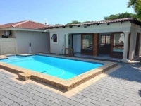 Esangweni Guest House 