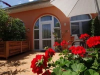 Villa Viola Apartmanhaz 