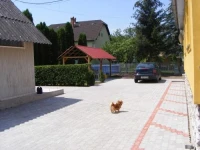Napfeny Vendeghaz es Apartman 