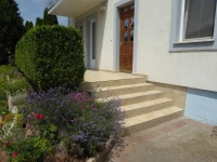 Hollik Apartmanhaz 