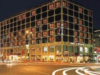 Le Warwick 4*