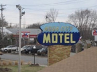 Aqua City Motel