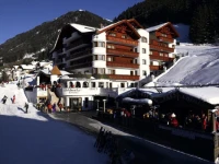Schlosshotel Romantika 4*
