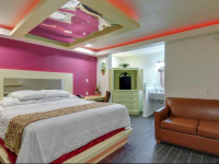Romantic Inn & Suites