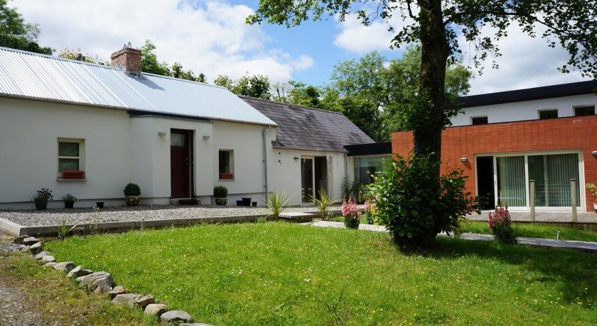 Tullybuck Cottage 