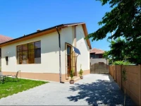 Casa La Mircea 