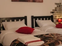 Studio London 