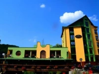 Hotel Stogu 3*