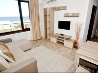 Summerland Sea-View Apartment 