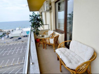 Summerland New York Exclusive Apartment - Mamaia