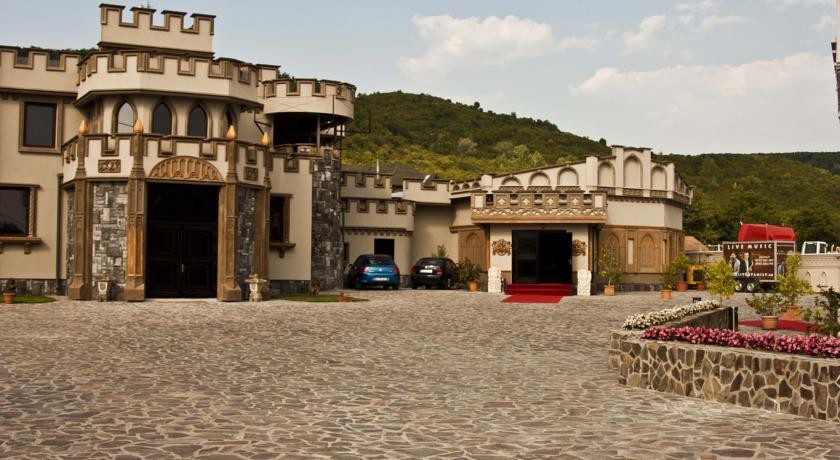 LaCetate Boutique Hotel 