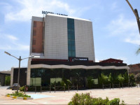 Jardy Hotel &amp; Suites
