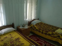 Floras Guesthouse