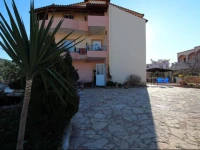 Villa Caushi 