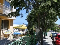 Laguna Family Hotel 2*