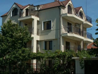 Bellehouse Guest House