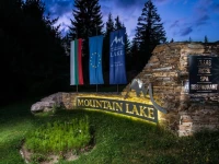 Mountain Lake Hotel 