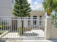 Caribbean Inn and Suites 
