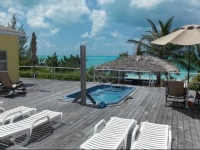 Tail Winds Resort 
