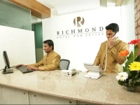 Richmond Hotel &amp; Suites 3*
