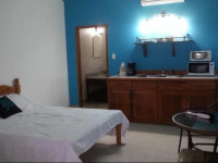 Bamboleo Inn Belize