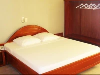i5 Hotel 