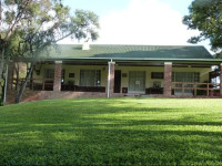 Woodlands Stop Over and Lodge