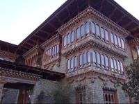 Zhiwa Ling Hotel 