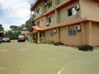 Zambezi Inn Hotel 