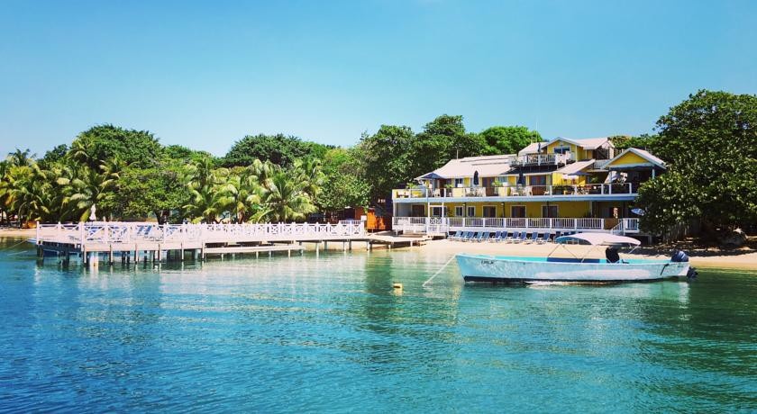 The Beach House Boutique Hotel 
