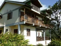 Roxys Mountain Lodge 