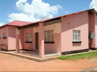 Kwesu Guest Lodge 