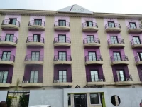 Futuris Hotel 