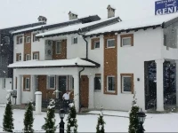 Genisi Motel 