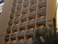 Honey House Hotel 