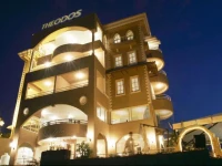 Theodos Hotel 